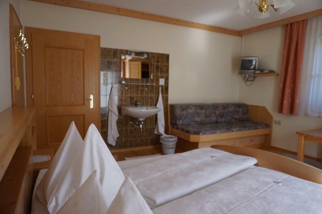 Musikhof Lexer Apartment Liesing Bagian luar foto