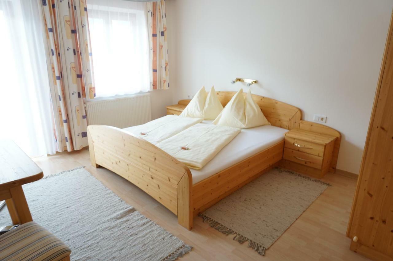 Musikhof Lexer Apartment Liesing Bagian luar foto